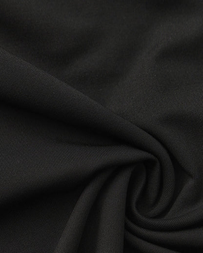 Langes figurbetontes One-Shoulder-Kleid