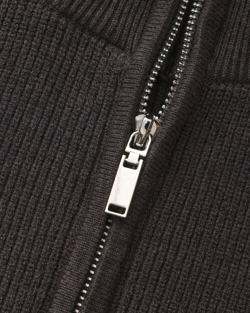 Feiner Strickpullover mit halbem Reissverschluss