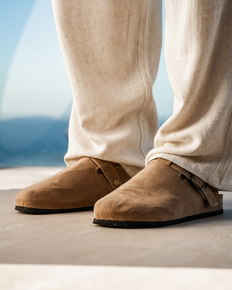 Altmark Suede Clogs