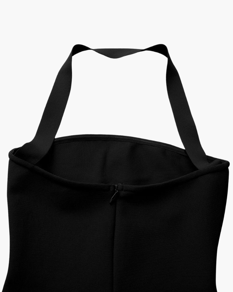 Schmal geschnittenes Neckholder-Maxikleid